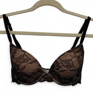 Victoria’s Secret Biofit Demi Uplift Black Lace Bra Size 36C